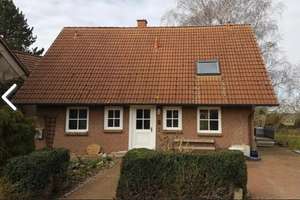 Freistehendes Einfamilienhaus mit großem Garten und ruhiger Feldrandlage – Kampstraße 22, 31547 Rehburg-Loccum – Vorschaubild 1