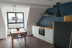 Wohnen über den Dächern von Ehrenfeld: 2-Zimmer-Maisonette mit Terrasse