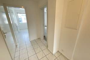 Frisch renoviert in Ihre eigene 2 Zimmerwohnung – Wehringhauser Straße 27, 58089 Wehringhausen, Hagen – Vorschaubild 3