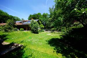 Kaufpreissenkung für  Architektenvilla auf großem Traumgrundstück in Toplage von Memmingen – Die vollständige Adresse der Immobilie erhältst du vom Anbieter., 87700 Innenstadt, Memmingen – Vorschaubild 1