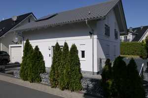 Modernes, innovatives, freistehendes Einfamilienhaus mit Frisch-Luft-Heizsystem und Solaranlage – Solingen – Vorschaubild 2