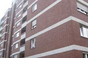 Neue Wohnung, neues Glück! Gut geschnittene 3-Zi.-Wohnung – Am Königsfloß 10, 55252 Wiesbaden – Vorschaubild 1