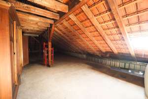 Schönes Wohn-und Geschäftshaus mit 4 Wohn - Geschäftseinheiten ca. 1.000 qm, 2 Garagen u. Carport. – Die vollständige Adresse der Immobilie erhältst du vom Anbieter., 73525 Schwäbisch Gmünd – Vorschaubild 21
