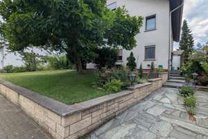 Vielseitiges Dreifamilienhaus in Top-Lage von Graben-Neudorf (OT Neudorf) – Die vollständige Adresse der Immobilie erhältst du vom Anbieter., 76676 Graben-Neudorf – Vorschaubild 2
