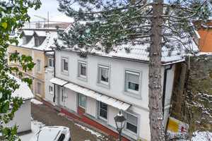 Zentral und modern! Einfamilienhaus im Herzen von Pfullendorf – Sigmaringen (Kreis) – Vorschaubild 1