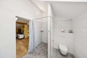 Elegantes Wohnen über zwei Etagen – Maisonette mit Kamin, TG-Stellplatz & Top-Ausstattung – Die vollständige Adresse der Immobilie erhältst du vom Anbieter., 80992 Alt-Moosach, München – Vorschaubild 20