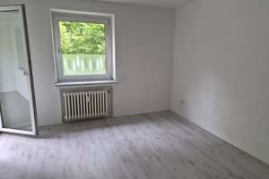 Krefeld, Bückerfeldstr. 2, schöne 55 qm, 2Zi , K, D, Bad, Balkon,