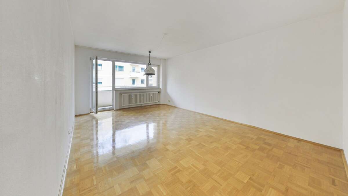 Charmante 2-Zimmer-Erdgeschosswohnung mit Potenzial in ruhiger Lage von München-Hadern, München – Bild 4