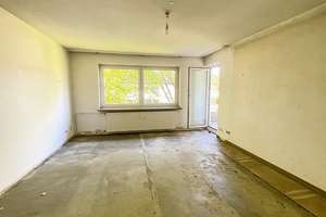 Großzügige 4-Zimmer-Wohnung mit Loggia in grüner Lage von Essen-Schönebeck – Die vollständige Adresse der Immobilie erhältst du vom Anbieter., 45359 Schönebeck, Essen – Vorschaubild 4