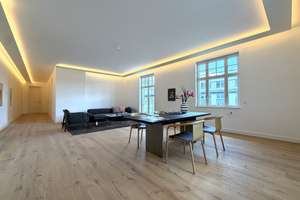 Repräsentative Altbauwohnung mit Blick auf den Winthirplatz – Die vollständige Adresse der Immobilie erhältst du vom Anbieter., 80634 Neuhausen, München – Vorschaubild 5