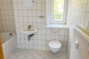 Ruhige 2-Raum-Wohnung mit Balkon im Grünen/für die Generation 50plus – Ziustr. 28, 4349 Thekla, Leipzig – Vorschaubild 3