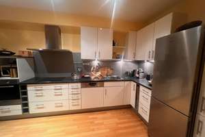 Großzügige 2-Zimmer Wohnung im 2. OG mit Balkon in Stuttgart-Vaihingen – Robert-Koch-Straße 16, 70563 Vaihingen-Mitte, Stuttgart – Vorschaubild 3