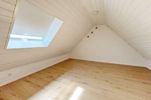 *Refrath* - gut aufgeteiltes Einfamilienhaus, mit Terrasse, Garten und Garage in ruhiger Wohnlage – 51427 Refrath, Bergisch Gladbach – Vorschaubild 27