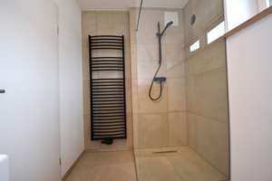 Property thumbnail 23