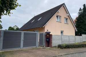 *Mehrgenerationenhaus mit großem Grundstück, Pool und Entwicklungspotenzial – Nähe Muldestausee* – Dorfplatz 14, 6774 Anhalt-Bitterfeld (Kreis) – Vorschaubild 2