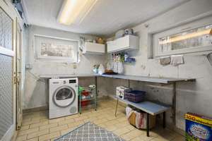 Einfamilienhaus mit 177m² Wfl. und Garten in ruhiger Lage – Die vollständige Adresse der Immobilie erhältst du vom Anbieter., 93142 Maxhütte-Haidhof – Vorschaubild 18