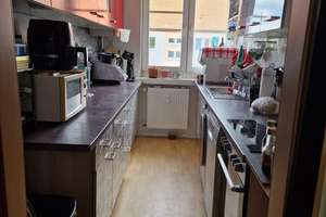 Entspannt wohnen am Stadtrand: Balkon, Einbauküche & tolle Nachbarschaft – Erlhof 7, 99095 Stotternheim, Erfurt – Vorschaubild 2