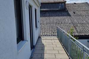 Geschmackvolle 2-Raum-Terrassenwohnung mit Balkon und EBK in Bonn – Haydnstraße 59, 53115 Bonn – Vorschaubild 2