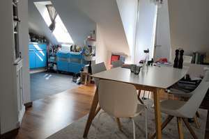Historischer Charme trifft modernen Wohnkomfort – 2 Zimmer mit Balkon & TG-Stellplatz – Proviantbachstraße 21, 86153 Am Schäfflerbach, Augsburg – Vorschaubild 3