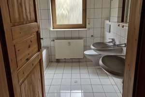 Schönes 3-Familienhaus in Schwenningen/Heuberg
 – Die vollständige Adresse der Immobilie erhältst du vom Anbieter., 72477 Schwenningen – Vorschaubild 18