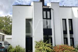 Einzigartiges Architektenhaus - Markante Doppelhaushälfte mit schönem Garten – Die vollständige Adresse der Immobilie erhältst du vom Anbieter., 52351 Innenstadt, Düren – Vorschaubild 3