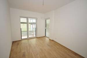 Moderne 4 Raumwohnung mit Balkon und Stellplatz in Dresden Cotta – Die vollständige Adresse der Immobilie erhältst du vom Anbieter., 1157 Cotta (Stadtteil), Dresden – Vorschaubild 9