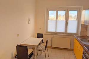 Freundliche 2-Zimmer-Wohnung im 1.OG mit Laminatboden & Badewanne * Möbel können übernommen werden – Dohnaer Straße 81, 1219 Leubnitz-Neuostra, Dresden – Vorschaubild 3