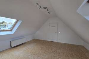 Moderne Maisonette-Perle mit Garten-Oase: Raumwunder mit Entwicklungspotenzial in Neuss-Norf – Düsselstraße 5, 41469 Norf, Neuss – Vorschaubild 18