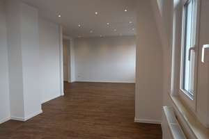 Charmante 3-Zimmer Maisonette-Wohnung mit Balkon in Mannheim-Seckenheim – Die vollständige Adresse der Immobilie erhältst du vom Anbieter., 68239 Seckenheim, Mannheim – Vorschaubild 4