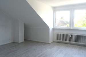 Helle, 3-Zimmer-Dachgeschosswohnung in Langenfeld , von privat zu vermieten – Die vollständige Adresse der Immobilie erhältst du vom Anbieter., 40764 Langenfeld (Rheinland) – Vorschaubild 6