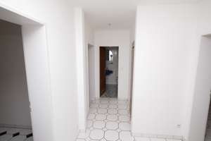 Wohnen in Citynähe: Gut geschnittene 2,5 Zimmer-Etagenwohnung mit Gemeinschaftsgarten und Balkon – Die vollständige Adresse der Immobilie erhältst du vom Anbieter., 45881 Schalke, Gelsenkirchen – Vorschaubild 8
