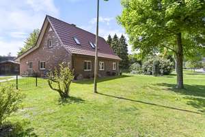 Provisionsfrei: Modernisiertes Einfamilienhaus mit großem Grundstück 
in 27404 Seedorf – Die vollständige Adresse der Immobilie erhältst du vom Anbieter., 27404 Seedorf – Vorschaubild 1