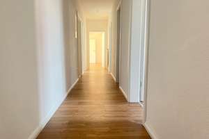 Stilvolle 5-Zimmerwohnung in bevorzugter Lager von SZ-Bad! – Robert-Koch-Platz 15, 38259 Salzgitter-Bad, Salzgitter – Vorschaubild 3