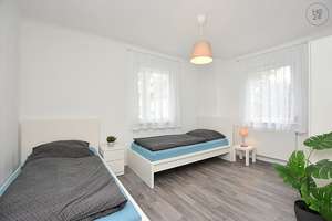 Modern möblierte 3-Zimmer Wohnung mit Terrasse in ruhiger und zentraler Lage in Stuttgart Vaihingen – Die vollständige Adresse der Immobilie erhältst du vom Anbieter., 70563 Vaihingen-Mitte, Stuttgart – Vorschaubild 21
