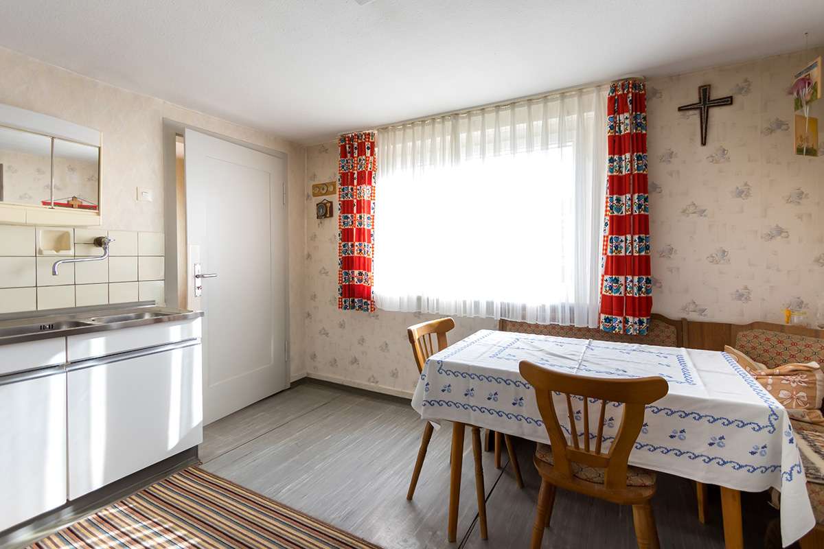 Immobilie in Sigmaringen - Bauernhaus • perfekt zum Sanieren, ca. 1.120 m² Grundstück im idyllischen Schmeiental - Bild 0