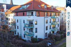 ++ Süd-West Balkon, Aufzug, Abstellkammer! Ruhige Dachgeschosswohnung nahe dem Karl-Heine-Kanal ++ – Die vollständige Adresse der Immobilie erhältst du vom Anbieter., 4229 Plagwitz, Leipzig – Vorschaubild 2