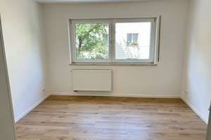 Sofort frei & ohne Provision - Renovierte 3-Zimmer-Wohnung mit Balkon – U-Bahn um die Ecke – Die vollständige Adresse der Immobilie erhältst du vom Anbieter., 90461 Hummelstein, Nürnberg – Vorschaubild 3