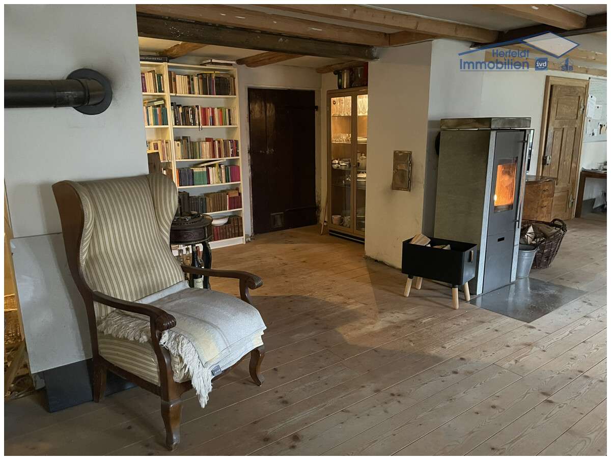 Immobilie in Unterdießen - Historisches Bauernhaus mit Schlossblick – Rarität in Bestlage - Bild 13