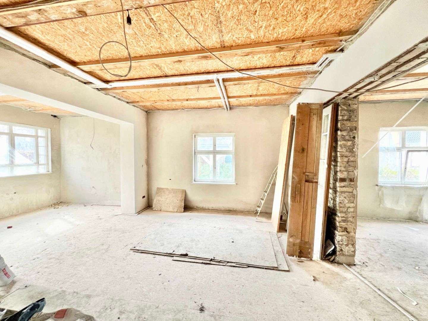 Immobilie in Glienicke/Nordbahn - Sanierungsbedürftige Villa und oder zwei Wohnungen in Glienicke Nordbahn - Bild 10