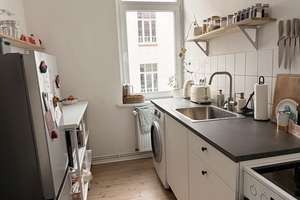 Charmante lichtdurchflutete 2-Zimmer Wohnung in Hannovers Südstadt – Sonnenweg 21a, 30171 Südstadt, Hannover – Vorschaubild 3