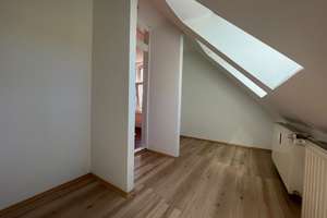 Großzügige 5-Raum-Maisonettewohnung mit Garten, Doppelgarage & Ausbaureserve im Dachboden – Mühlenstraße 27, 38889 Blankenburg (Harz) – Vorschaubild 9