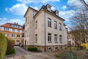 Stilvolle Eigentumswohnung in begehrter Wohnlage – Die vollständige Adresse der Immobilie erhältst du vom Anbieter., 1099 Radeberger Vorstadt, Dresden – Vorschaubild 2