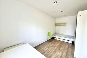 WG-Zimmer, möbliert, geteilte Einbauküche und Badezimmer – Josef-Priller-Straße 25, 86159 Universitätsviertel, Augsburg – Vorschaubild 2