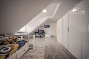 Bieterverfahren - Saniertes Wohnhaus mit großem Grundstück in Mannheim-Schönau – Die vollständige Adresse der Immobilie erhältst du vom Anbieter., 68307 Schönau, Mannheim – Vorschaubild 34