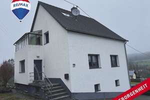EIN PARADIES FÜR FAMILIEN...
Einfamilienhaus in Niederlinxweiler – Die vollständige Adresse der Immobilie erhältst du vom Anbieter., 66606 Sankt Wendel – Vorschaubild 1