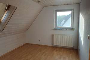 Helle 3-Zimmer Dachgeschosswohnung in Stuttgart-Münster – Die vollständige Adresse der Immobilie erhältst du vom Anbieter., 70376 Münster, Stuttgart – Vorschaubild 3