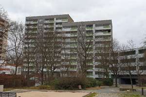 Modernisierte 3-Zimmer ETW 9. OG Balkon abgeschlossener Tiefgaragenstellplatz Darmstadt-Kranichstein – 64289 Kranichstein, Darmstadt – Vorschaubild 20