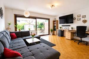 Familienglück zum „Bezahlbar-Preis“: 5-Zi-RMH! Sanierungsbedarf! Potential! Garten! Garage! – 40489 Angermund, Düsseldorf – Vorschaubild 2