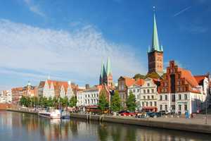 Familienfreundliches Reihenhaus mit Potenzial – Lübeck – Vorschaubild 2