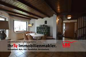 Familientraum mit Einliegerwohnung und großem Garten – Breisgau-Hochschwarzwald (Kreis) – Vorschaubild 4